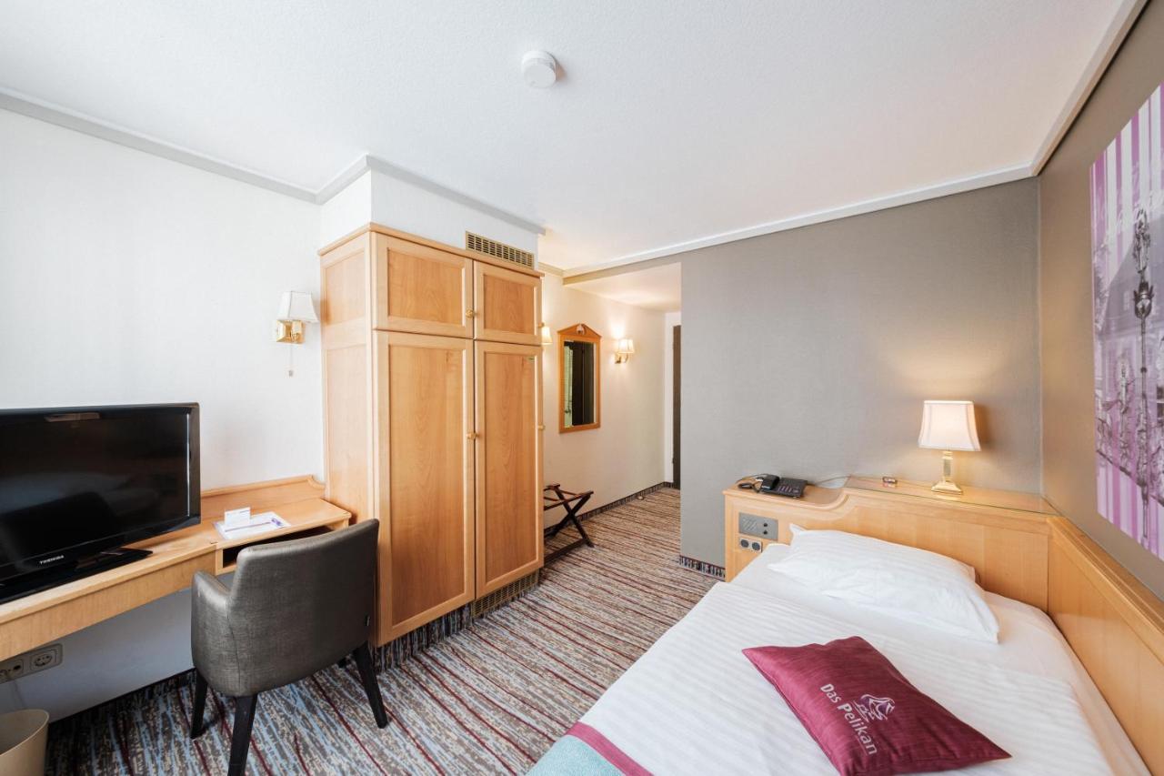 Hotel Pelikan Schwäbisch Gmünd Εξωτερικό φωτογραφία