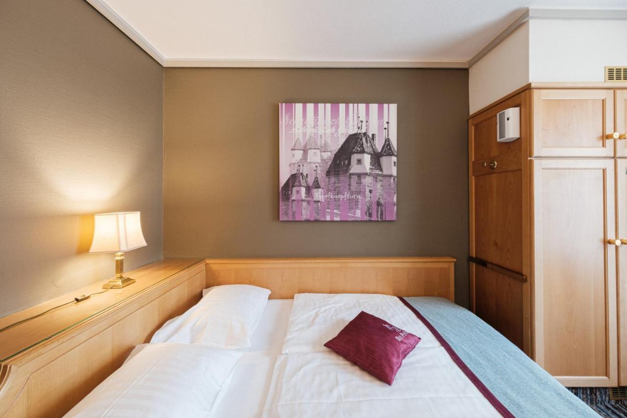Hotel Pelikan Schwäbisch Gmünd Εξωτερικό φωτογραφία