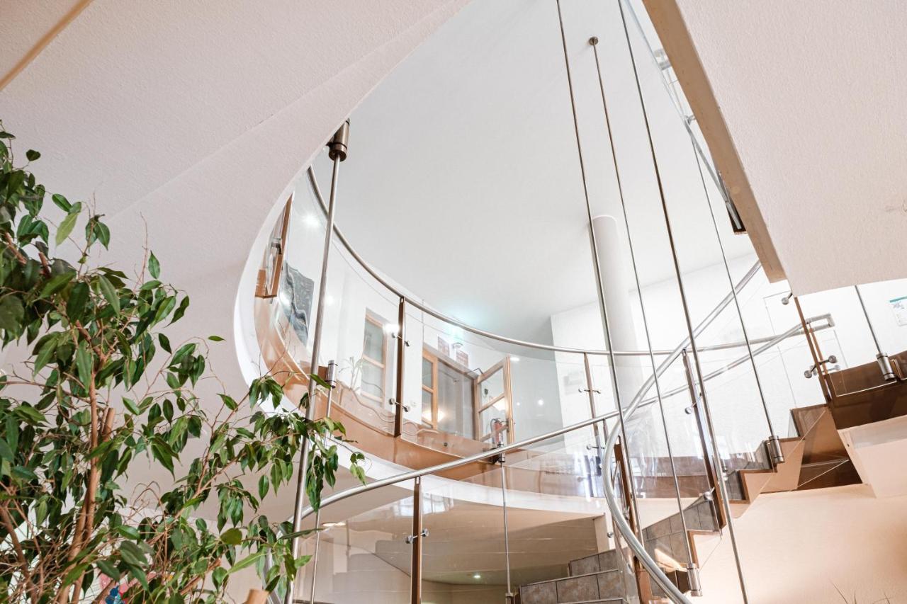 Hotel Pelikan Schwäbisch Gmünd Εξωτερικό φωτογραφία
