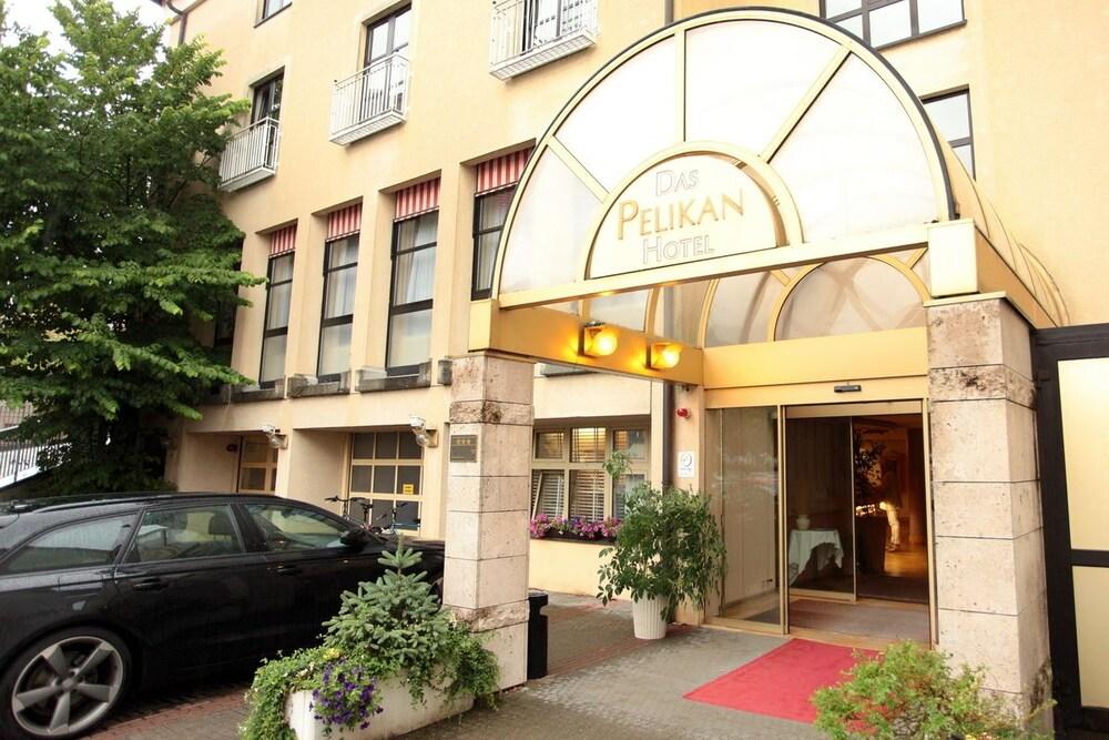 Hotel Pelikan Schwäbisch Gmünd Εξωτερικό φωτογραφία